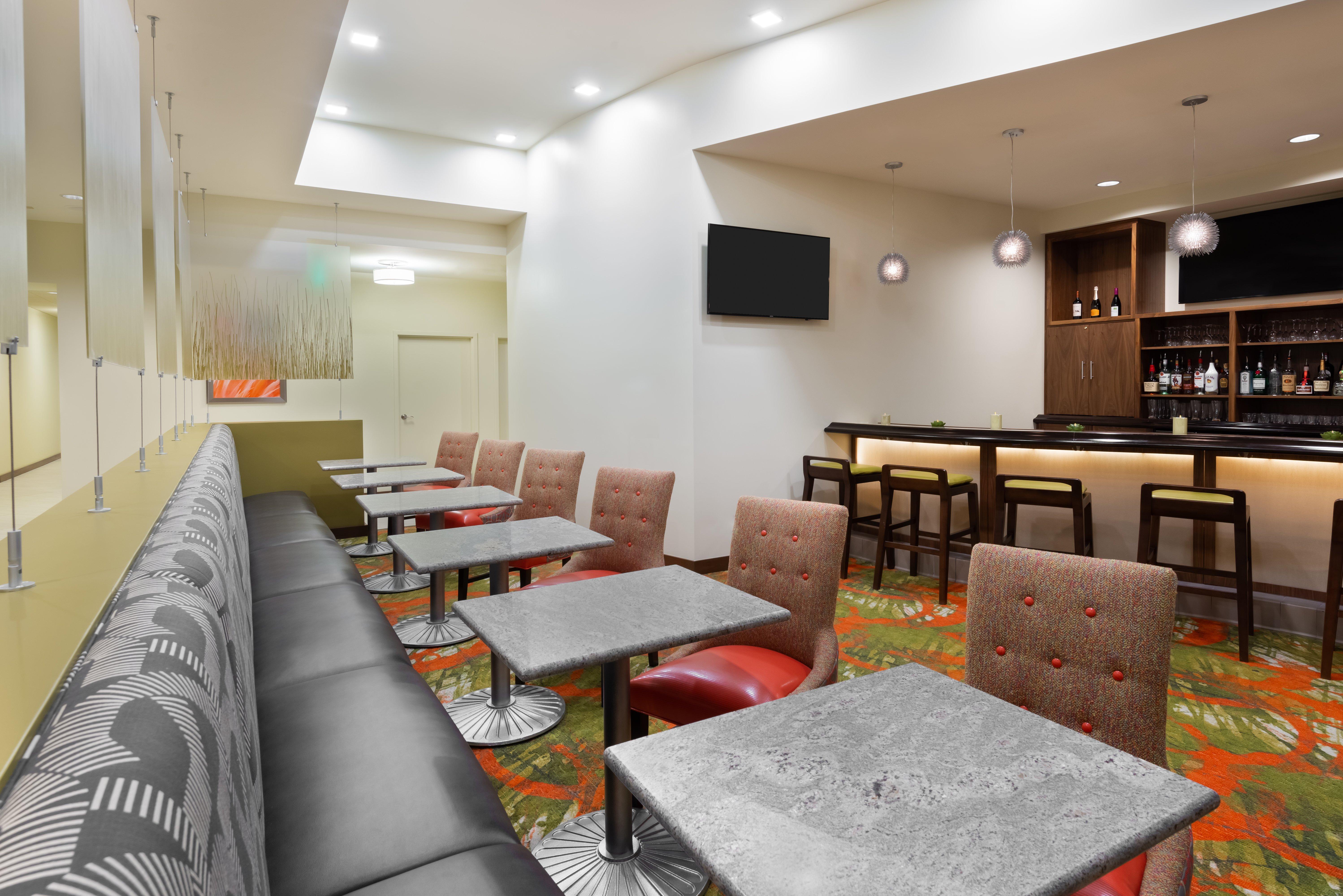 迈阿密国际机场驻桥套房假日酒店 迈阿密泉 外观 照片